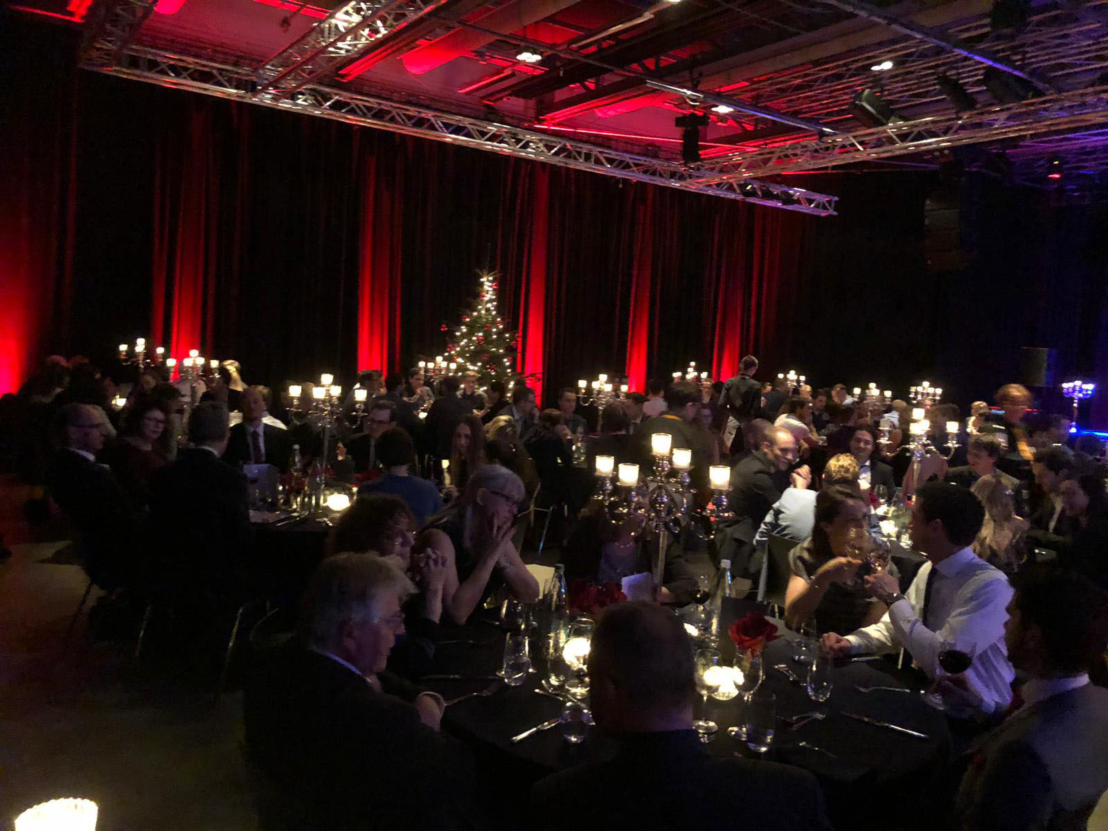Chollerhalle_Corporate-Event_christmasglam_04